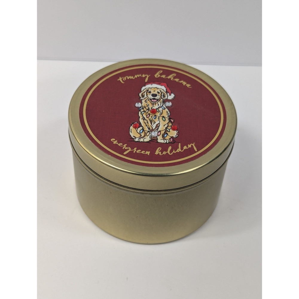 Tommy Bahama evergreen holiday candle